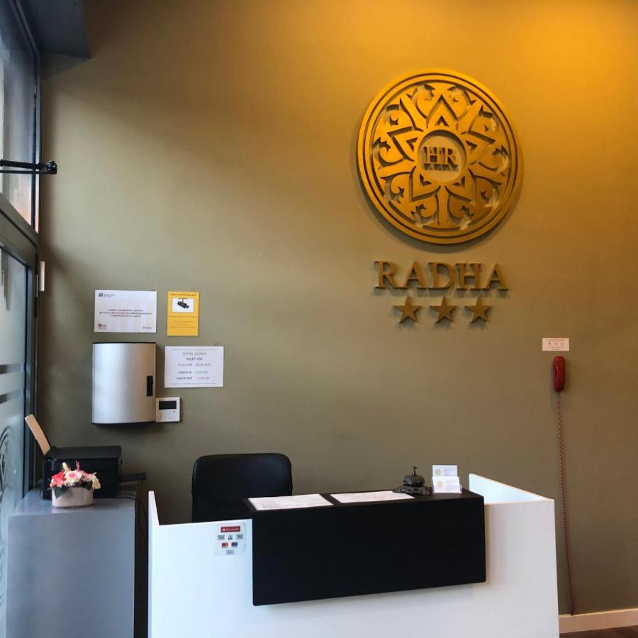 Hotel Radha L'Hospitalet de Llobregat Eksteriør bilde