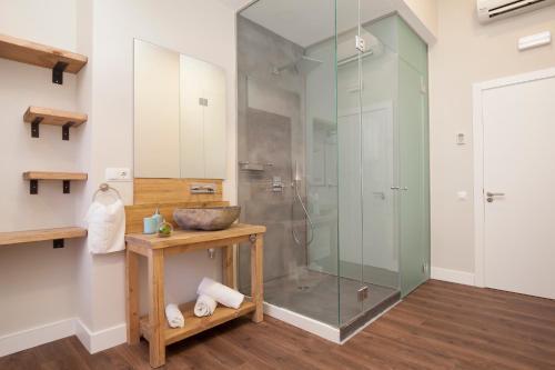 Hotel Radha L'Hospitalet de Llobregat Eksteriør bilde