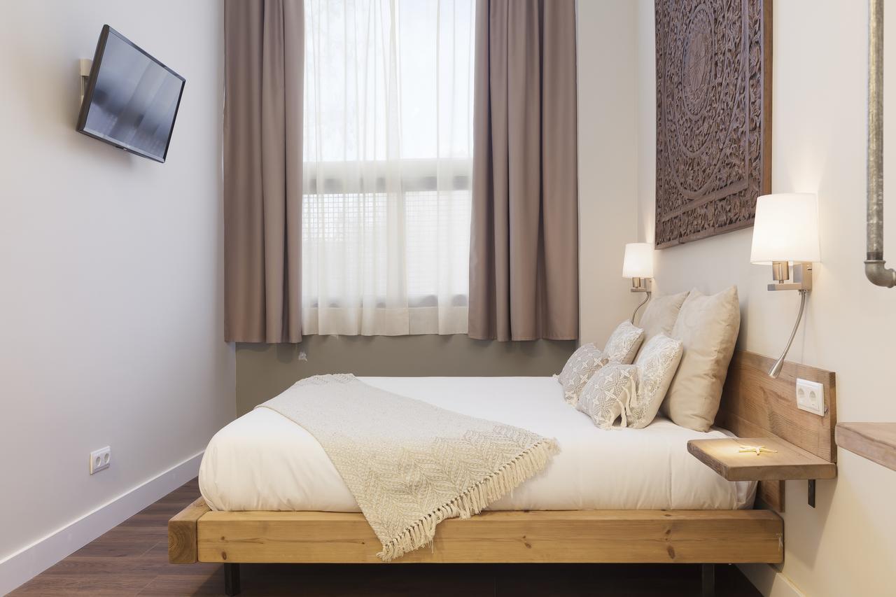 Hotel Radha L'Hospitalet de Llobregat Eksteriør bilde