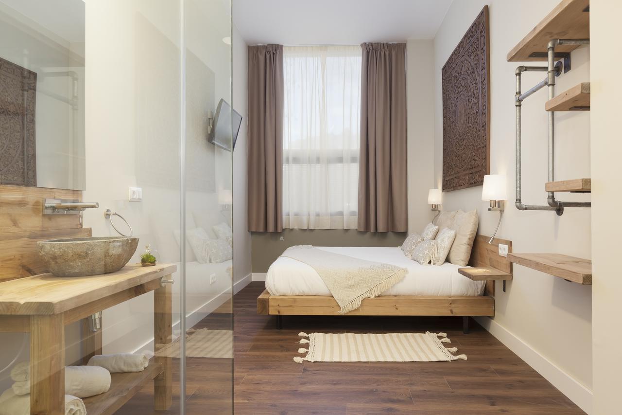 Hotel Radha L'Hospitalet de Llobregat Eksteriør bilde