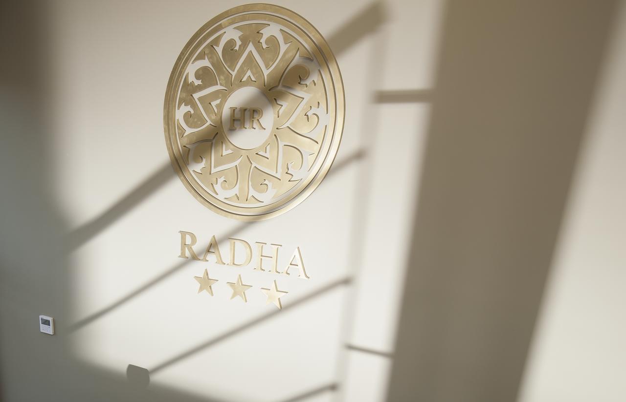 Hotel Radha L'Hospitalet de Llobregat Eksteriør bilde